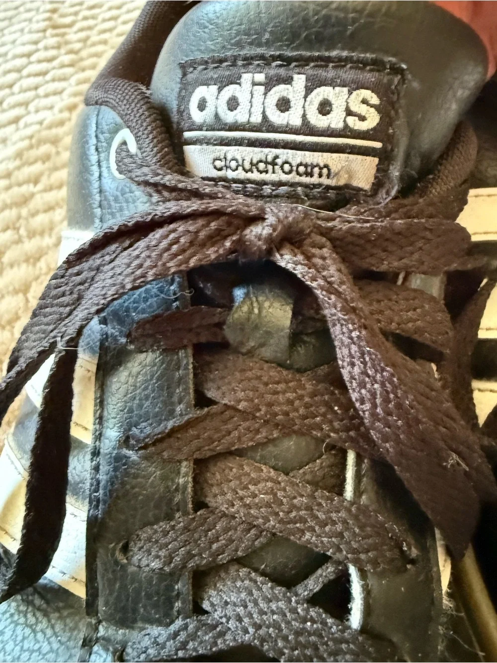 adidas Cloudfoam Black Sneakers with White Stripes men’s sz 7.5 / Women’s sz 9